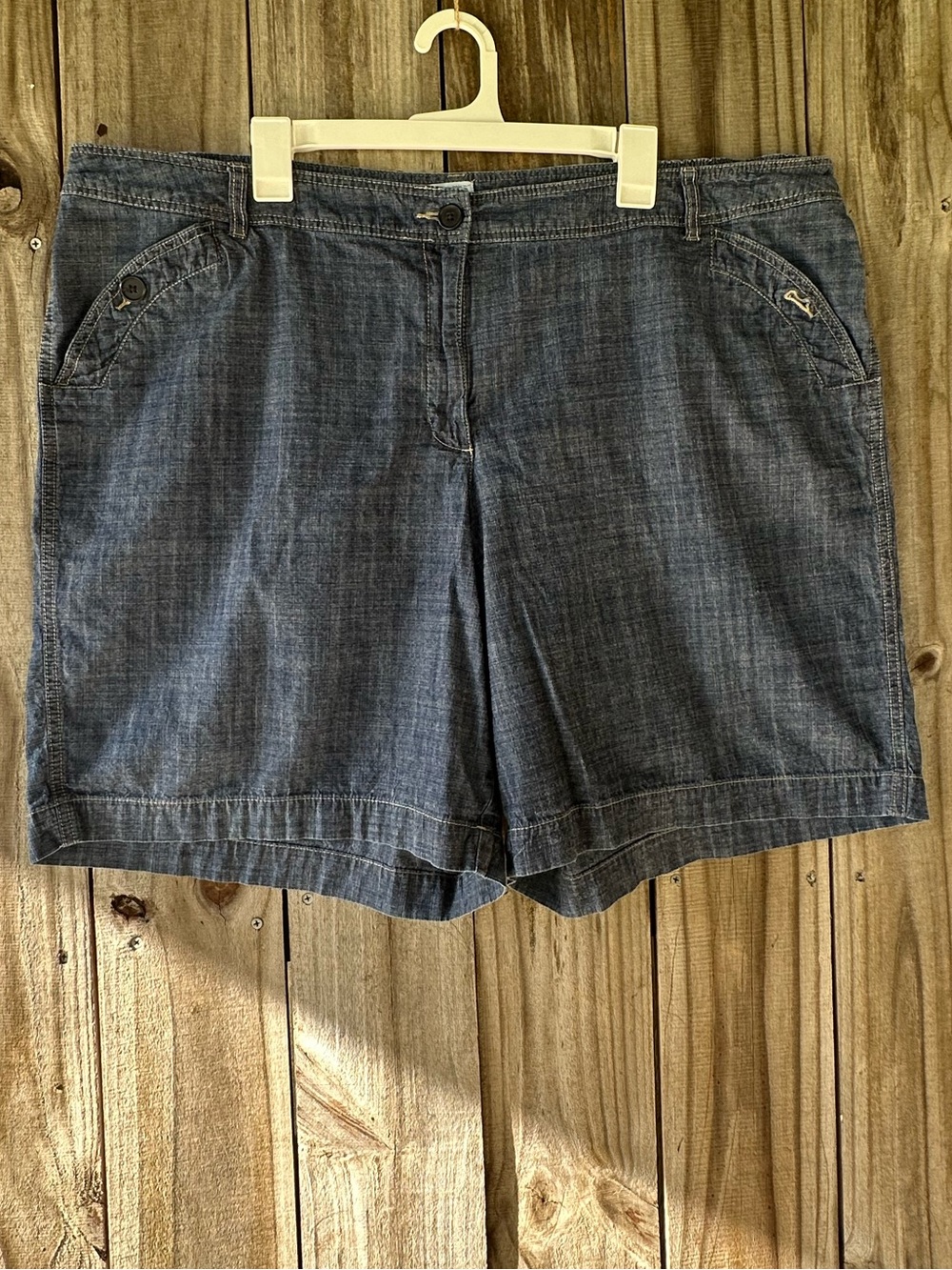 JMS Denim-Look Chambray Shorts Women’s Plus Size 24W Blue Summer Vacation Resort